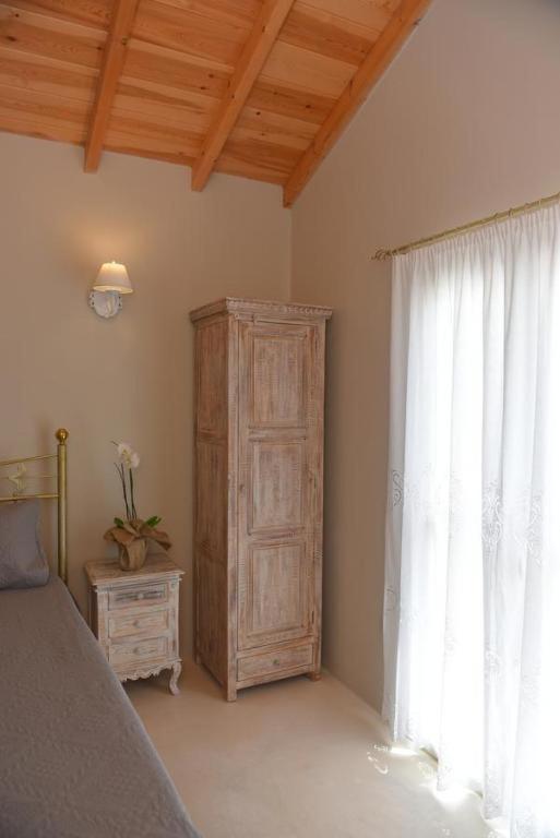 Oisyra Boutique Suites 埃尔莫波利斯 外观 照片